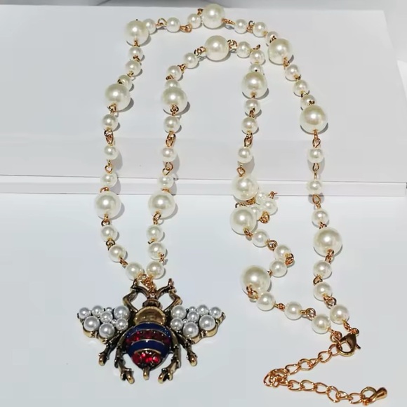 Anthropologie Pearl Bee Elegant Long Gold Necklace - Picture 2 of 12
